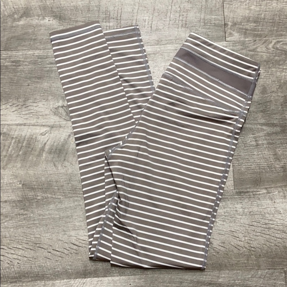 EUC CJLA Melbourne Leggings